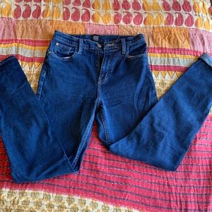 Girlfriend high rise size 27 jeans